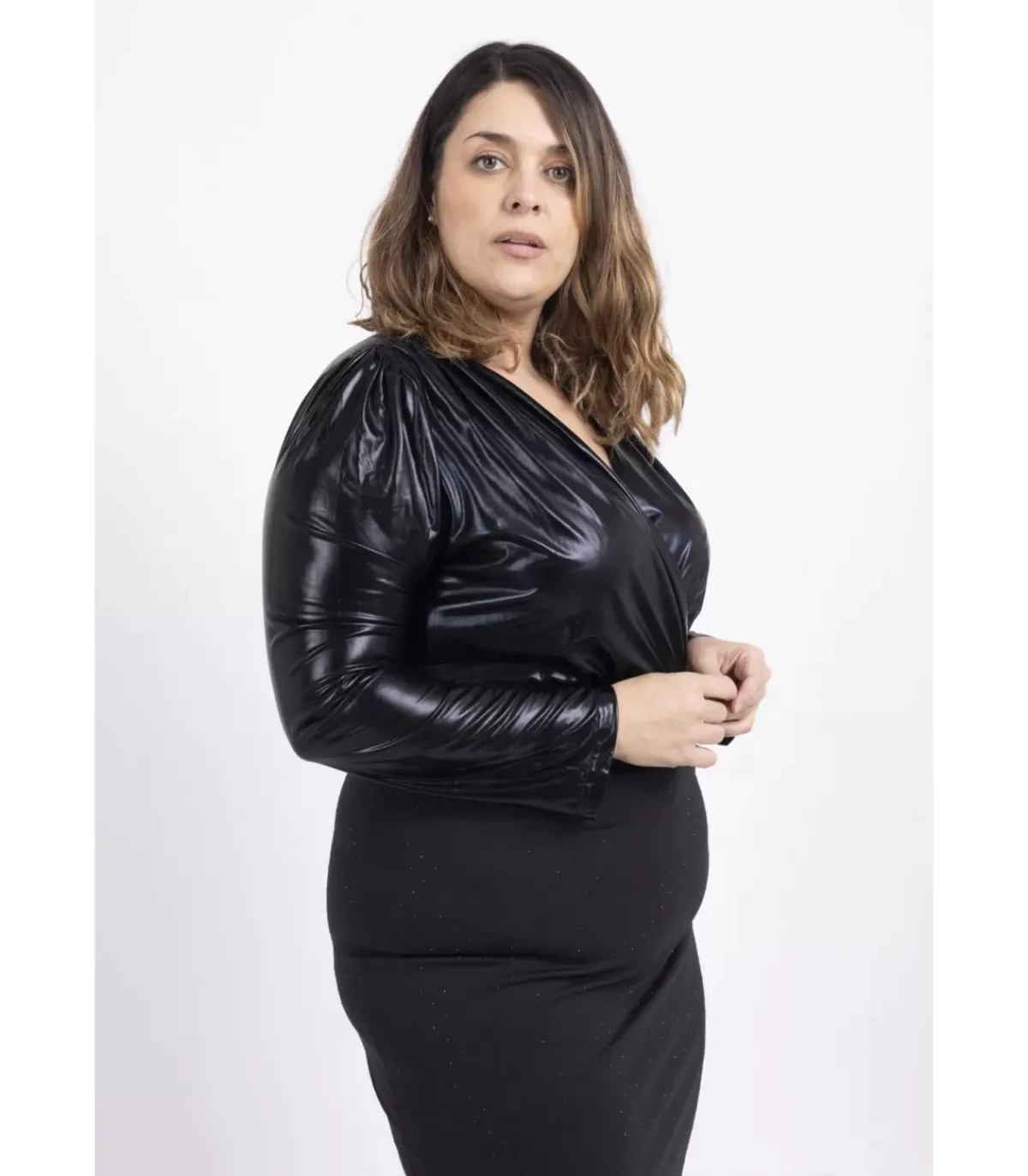Hersecret AmyClo musta wetlook v-body (plus size)