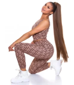 Koucla Cappuccino crop top printtikuvioinen joggerisetti