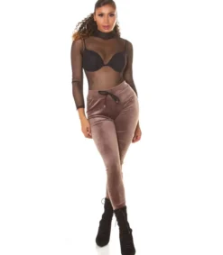 Koucla Cappuccinot samettilook joggerit