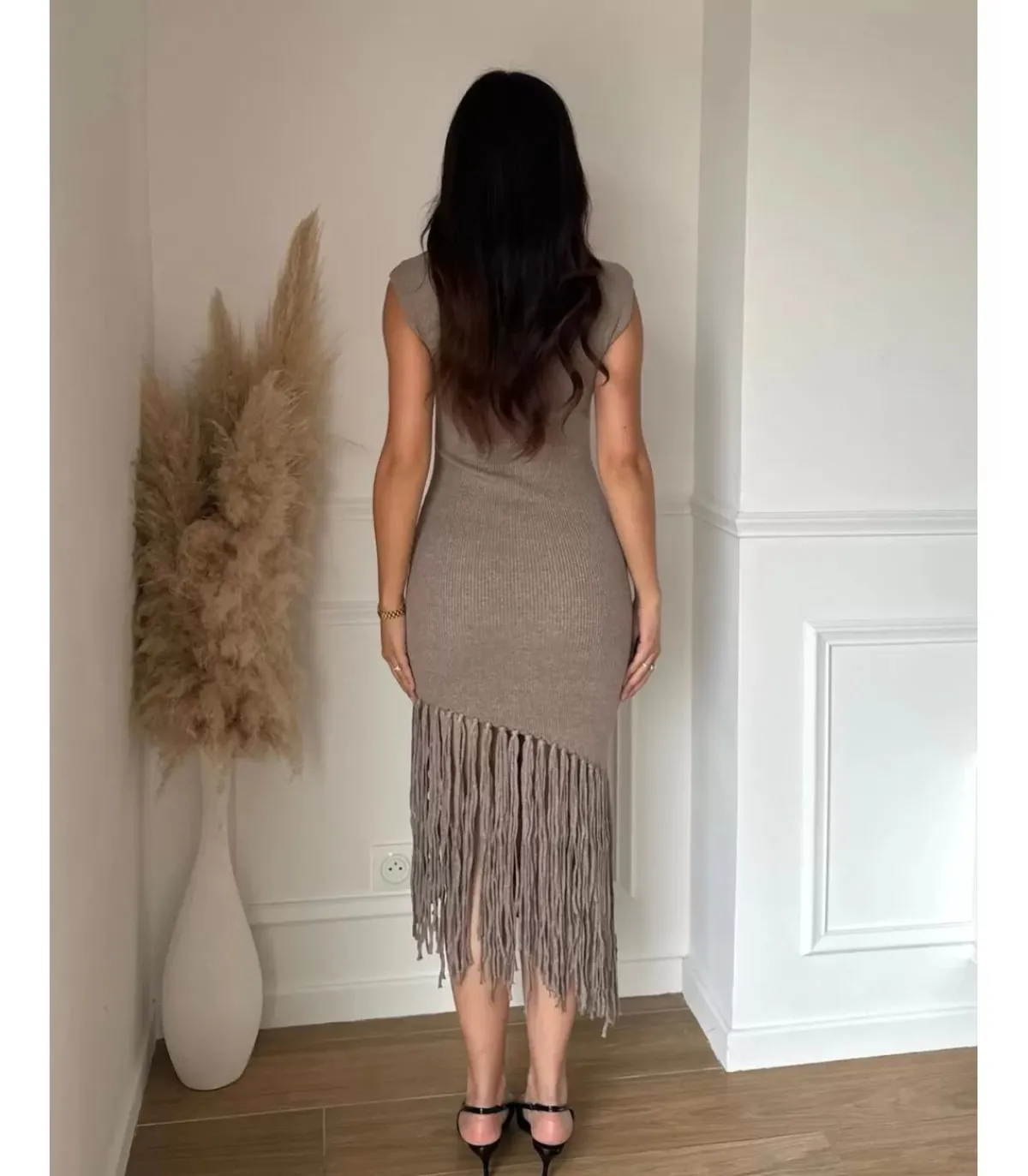 Hersecret Emma Ashley beige hihaton neulemekko hapsuilla