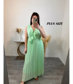 Hersecret Mily vaaleanvihreä pitkä vekkimekko röyhelöllä