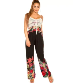 Koucla Musta kukkakuvioinen jumpsuit virkkauksella