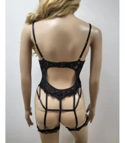 Hersecret usta pitsinen sukkanauhaliivisetti nyöreillä
