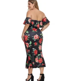 LC Musta ruusukuvioinen off-shoulder midimekko (plus size)