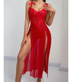 Hersecret Punainen pitkä babydoll kukkakoristeilla
