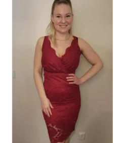 LC Punainen wrap-look v-pitiekko