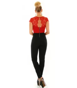 Hersecret Punamusta pitsikoristeinen v-jumpsuit