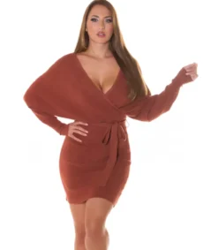 Hersecret Ruskea wrap-look v-neulemekko lepakkohihoilla ja vyöllä