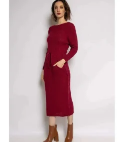 RZ fashion viininpunainen midineulemekko taskuilla