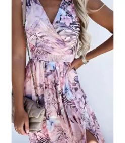 Hersecret Schilo-Jolie vaaleanpunainen kukkakuvioinen pitkä mekko