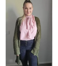 LC Vaaleanpunainen puihihainen puero ruettinauhoilla