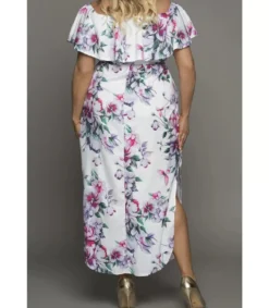 LC Valkoinen kukkakuvioinen off-shoulder maksimekko (plus size)