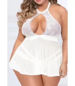 LC Valkoinen pitsikoristeinen mesh-babydoll kurkistusaukolla (plus size)