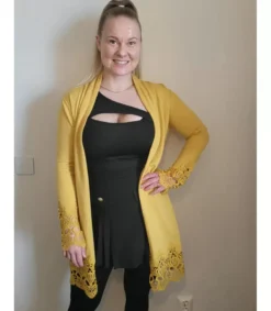 Hersecret WHOO sinapinkeltainen koristekirjailtu neuletakki